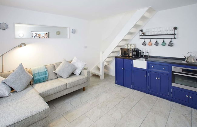 Host Stay Harbour Cottage - Foto 1