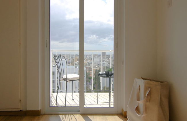 Phaedrus Living Downtown Flat 704 - Photo 10