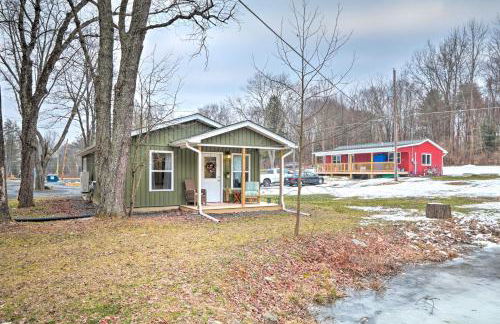 Unwind Fireside! Poconos Cottage 12 Mi to Slopes - Foto 22