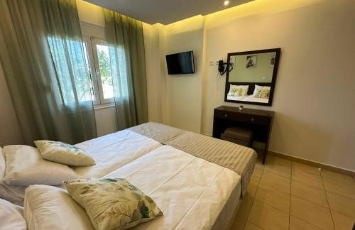 Shades of Olive - Photo 8