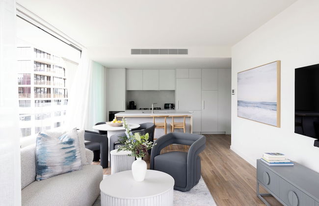 Kirra Point Holiday Apartments - Photo 15