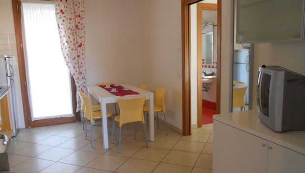 Apartment in Residence With Swimming Pool - Foto 4, Sala de estar