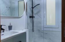 Céntrico espacioso y muy luminoso - Photo 21