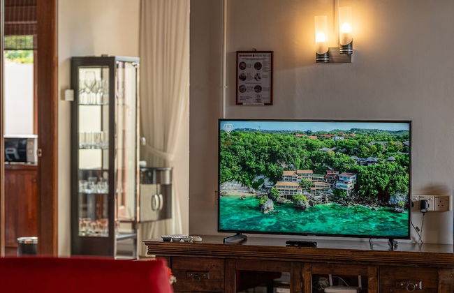 The Villa - Luxury Private Pool Villa - Photo 21