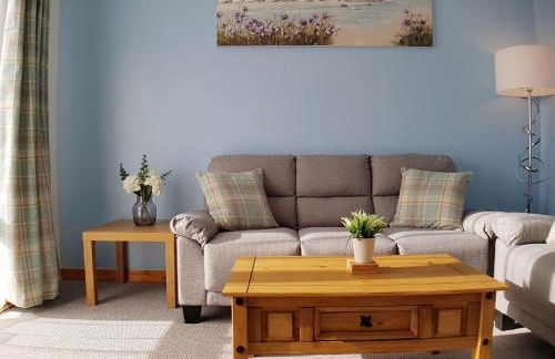 Hill View 2 bedroom free parking - Photo 19