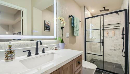 Denver Retreat Home with Stunning Lake, Mountain Views and Luxury Amenities - Foto 4