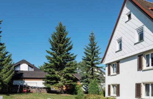 Cozy Apartment in Schwenningen With Garden - Foto 2