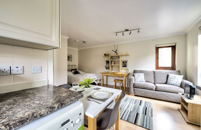 Dean Village Studio Apartment - Foto 1