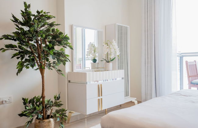 Nasma Luxury Stays - Burj Residences 1 - Photo 3