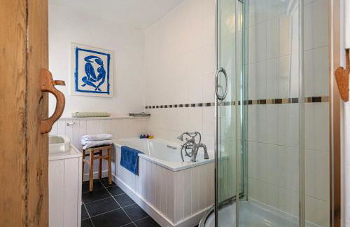 Stylish home from home with great views - Foto 17