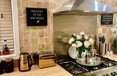 Cosy Cottage Central Bawtry - 2 Bedroom - High End Furnishings - Foto 16