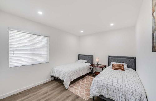 4BR Escape - Mtn Views Private BBQ - Foto 19