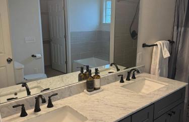 Beautiful 3 bed 2 bath home near Crystal Bridges - Foto 39