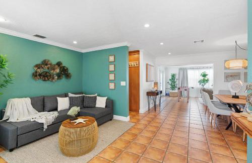 Casa Cabos - Fun in Miami - Pool BBQ - Fit 10 - Photo 8