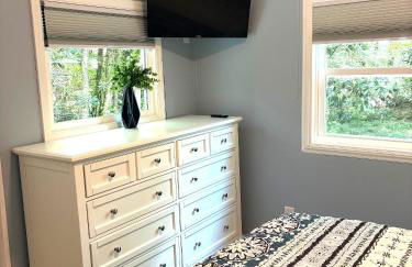 River Run Cottage Modern 2BR Waterfront Retreat in Linville Land Harbor - Foto 60