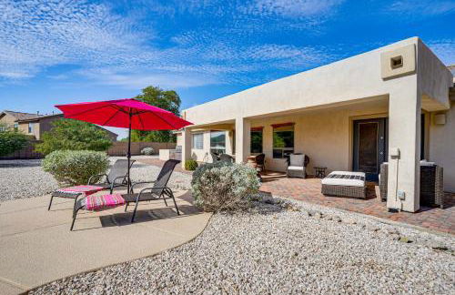 Fun with Family! Goodyear Getaway with Outdoor Oasis - Foto 25