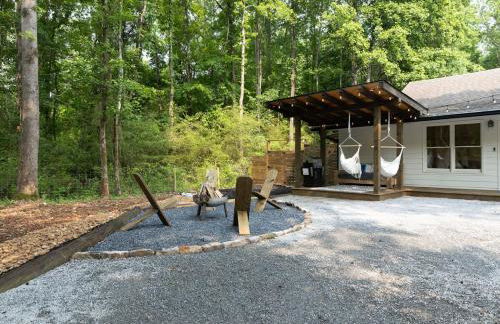 Tranquility Pond Cottage, Relax, Fish and Unwind - Foto 25