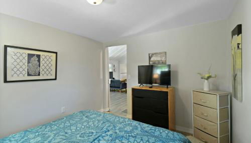 Spacious Retreat Fenced Yard Screened Deck - Foto 2