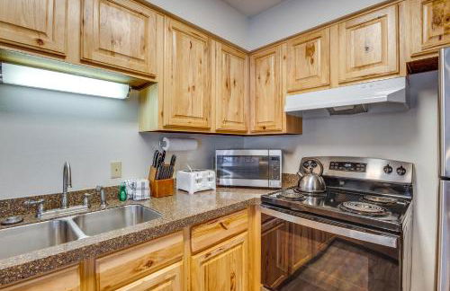 Steps to Free Ski Shuttle! Dtwn Winter Park Condo - Foto 9