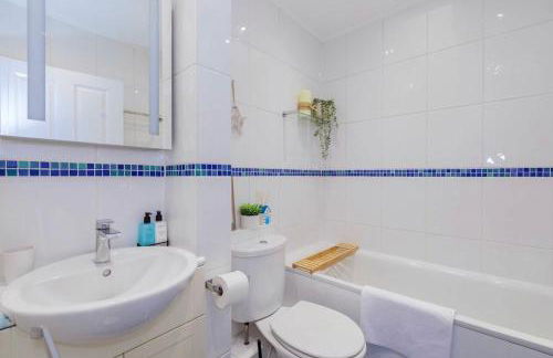 Windsor Castle view apartment with free parking - Foto 21