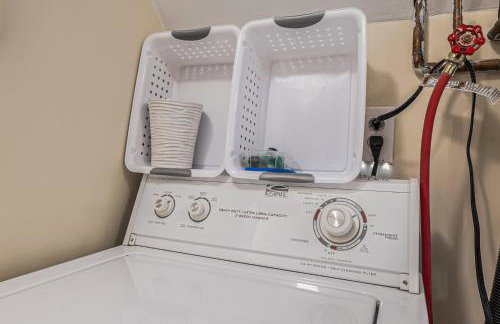 Relax Explore Waterfront Crawford Lake Cottage - 4878 - Foto 28