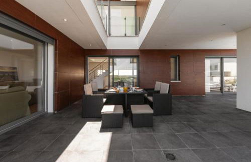 Poolside & Seaview Villa - Foto 5