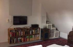 Geschmackvolles Dachstudio in der Innenstadt - Foto 2