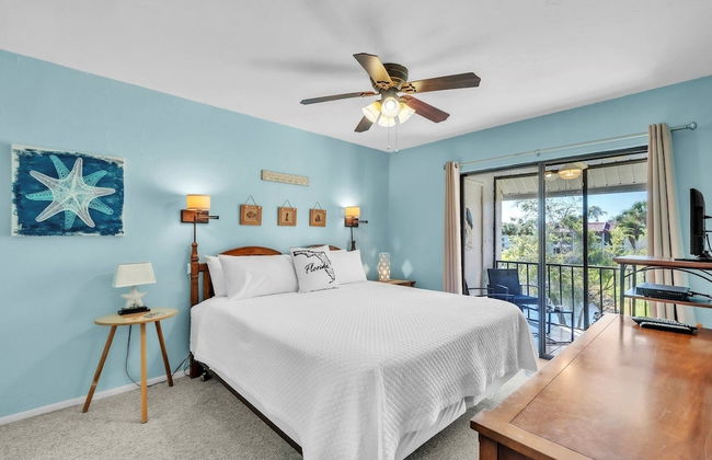 Runaway Bay 212 1 Bedroom Condo by RedAwning - Foto 2