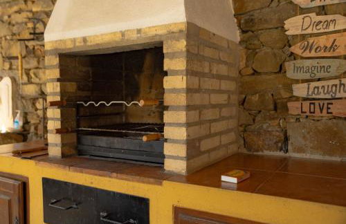 A Sobreirinha Jacuzzi e Pet Friendly - Foto 37