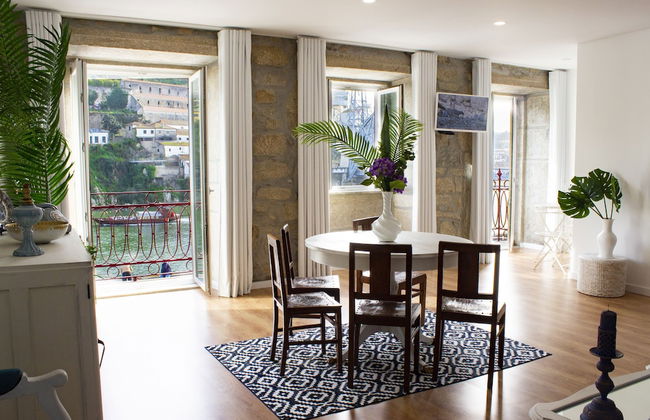 Red House by the River - Foto 1