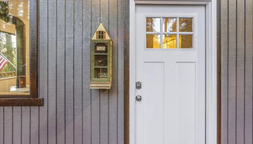 Charming Lakefront Cottage on Quiet Palmer Lake - Foto 5