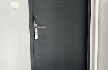 NEW!!! Beautiful Kopinska Premium Apartment, Cosy & Quiet, Superb Location, Self Check-In - Photo 27