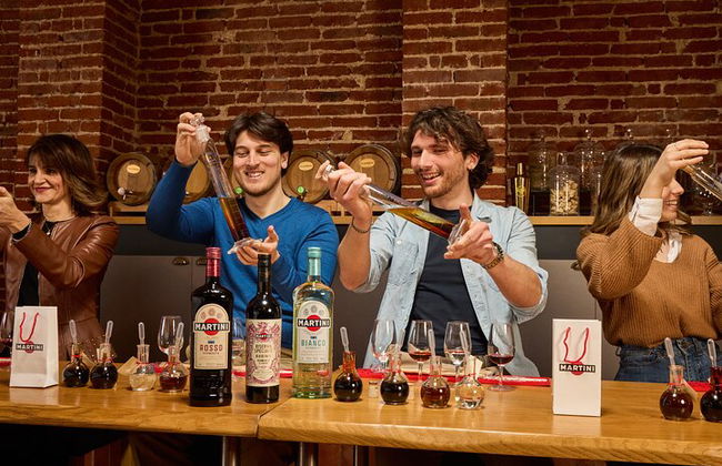 Vermouth Class - création de vermouth et dégustation de produits Martini - Photo 4