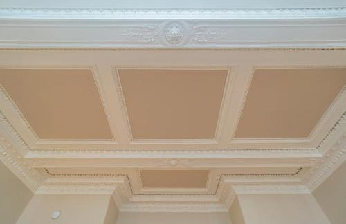 Georgian Elegance with Patio Garden West End - Pass the Keys - Foto 50