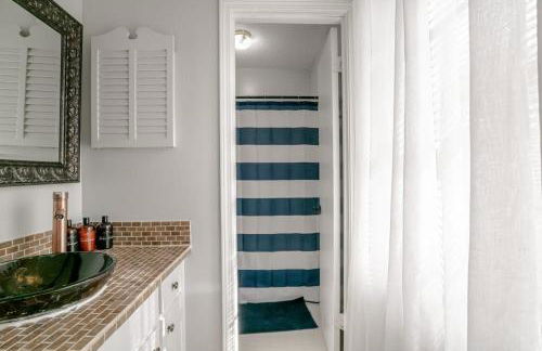 Parkhill Place- Mins from University of South AL - Foto 14