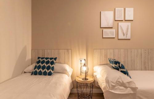 Recién reformado junto a metro San Mamés - Foto 5