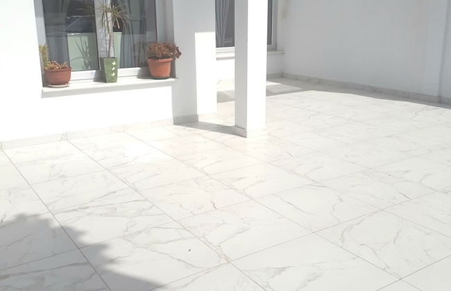 Eva Christ Apt - Photo 18