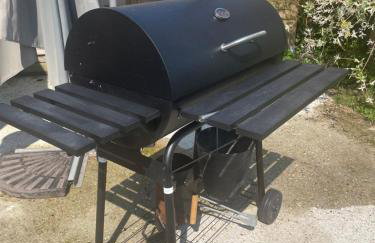 Gîte Les Eaux du Moulin piscine chauffée et jacuzzi - Foto 13