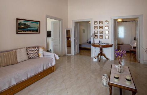 Xατζηράδος - Foto 17