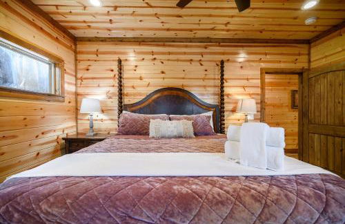 The Nomi Lodge - Sleeps 28 - Gorgeous Rustic Cabin, Centrally Located, Tons of Amenities - Photo 60