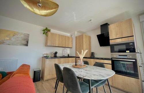 New apartment near Paris with balcony and free parking - Foto 5