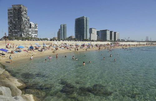 Barcelona Forum Pool and Parking included and Beach 5min - Photo 36