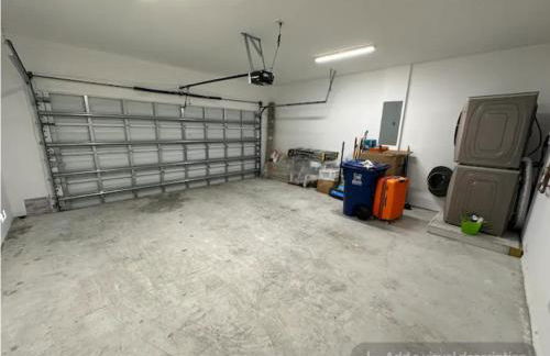 Enjoy our brand new home close to Hollywood in Hallandale Beach! - Foto 22