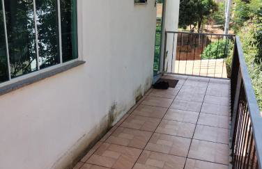 Casinha branca com piscina - Foto 5