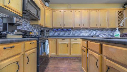 Family Fun Retreat Themed Rooms BBQ & Golf Course - Foto 2