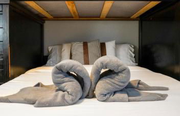 Tropical Escape Pool Jacuzzi Bar in Alvin TX - Photo 50