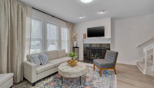 Cozy Fully-Renovated 2 BRM 2 Bath Near North Hills - Foto 5