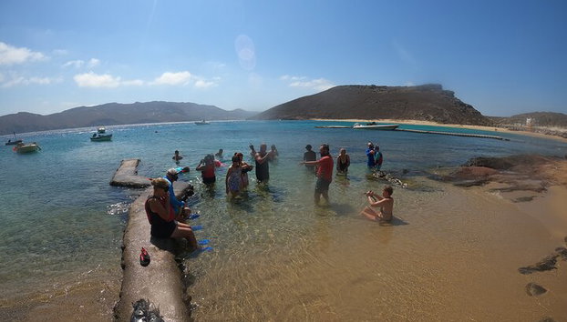 Mykonos Private Island Tour com paragem de snorkeling - Foto 2, Prepare-se para explorar!