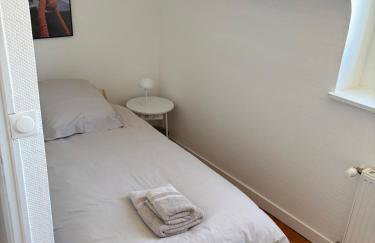 Maison refaite à neuf avec jacuzzi - LE HOMARD 13 - Foto 25