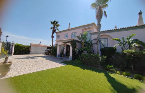 Nice Villa in Budens with pool - Photo 18